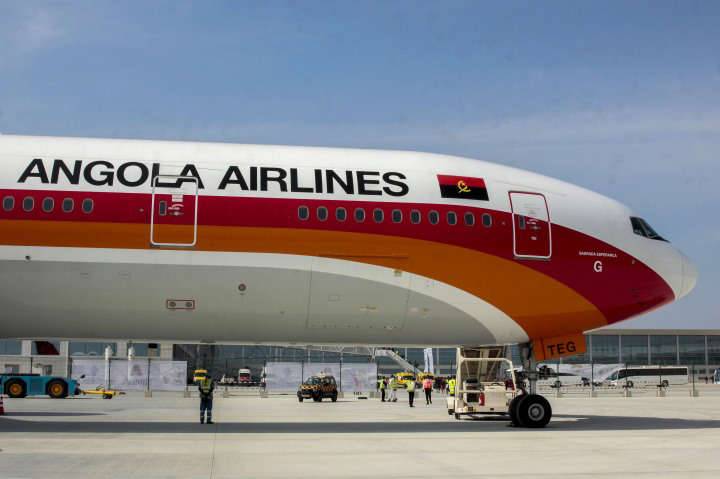 Avião que Africa o Sul diz ser da TAAG arrestado no aeroporto por falta de autorização